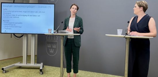 Utredare: Ledningsansvariga ska stärka den kommunala äldrevården