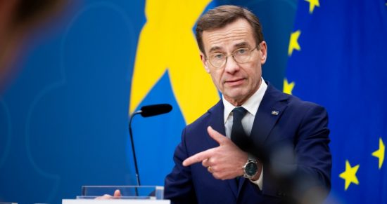 Besked: Regeringen skjuter till sex miljarder kronor extra till regionerna